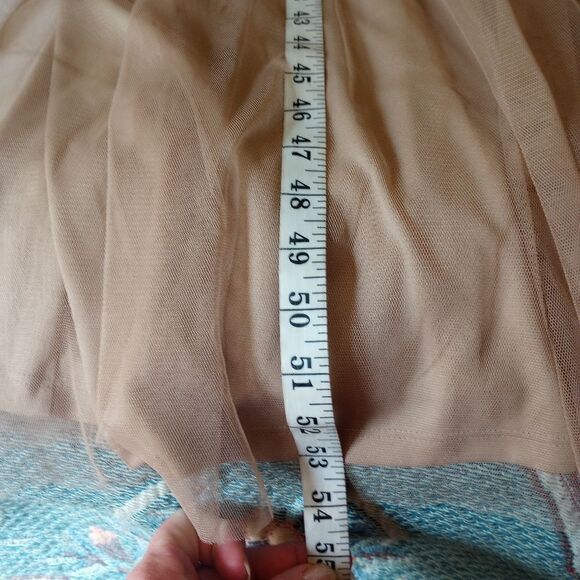 Lace and tulle maxi dress with ribbon belt and sequin accents - Picture 5 of 9